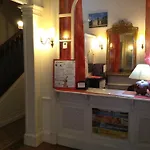 Hotel Riviera 2*