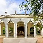 Riviera Hotel Vichy