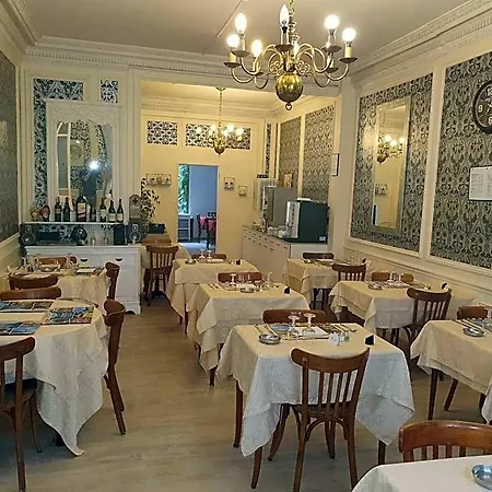 Riviera Ξενοδοχείο Βισύ