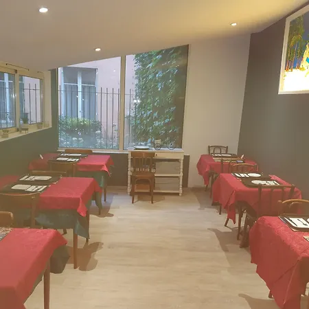 Hotell Riviera